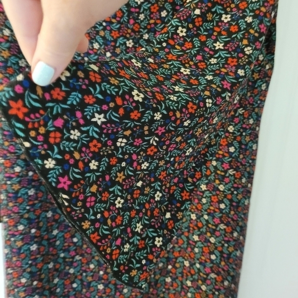 Molly Bracken Ditzy Floral Print  Shift Mini Dress Bell Sleeve Back Neck Tie M - Picture 7 of 15